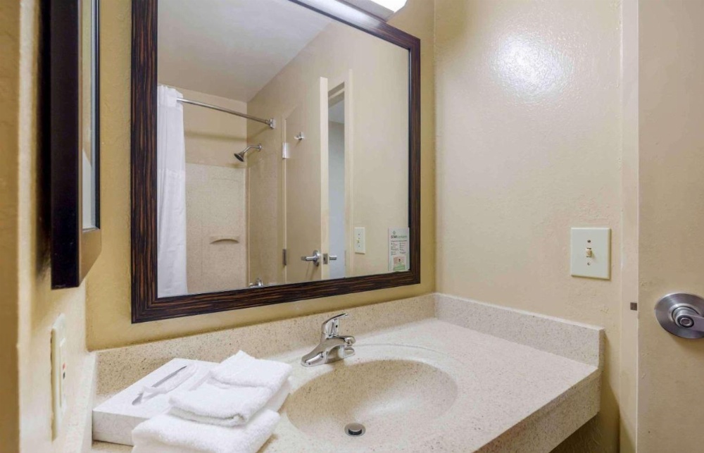 Extended Stay America Suites - Fayetteville - Owen Dr. Image 29
